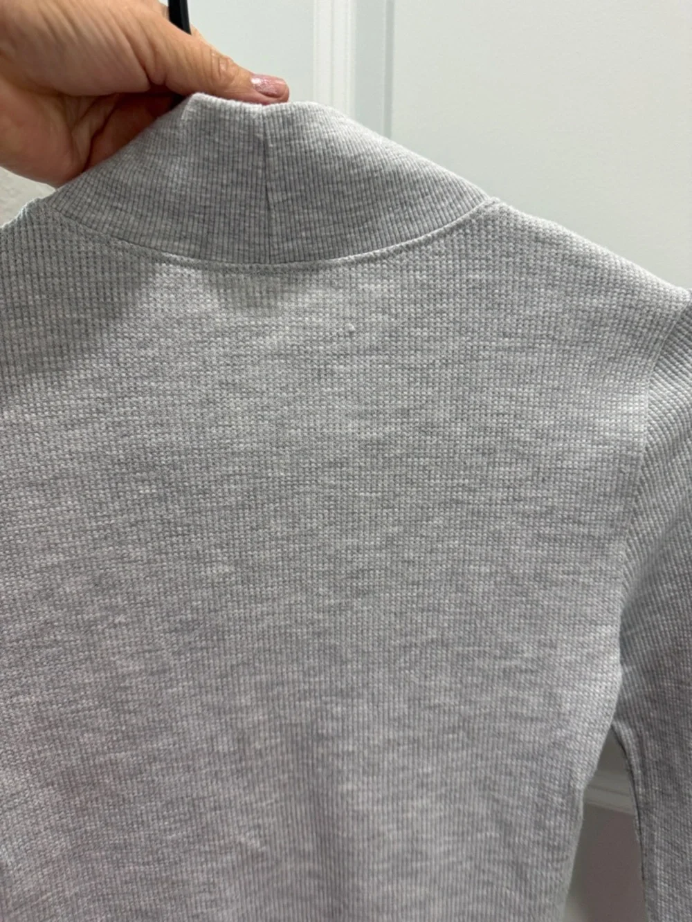 American Eagle Outfitters Light Gray Ribbed Mock Neck Top